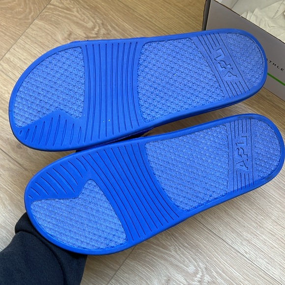 APL SLIDES - Picture 3 of 4